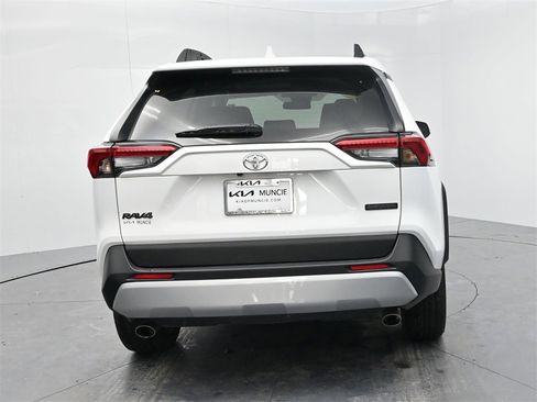 Used 2024 Toyota RAV4 Adventure image 7