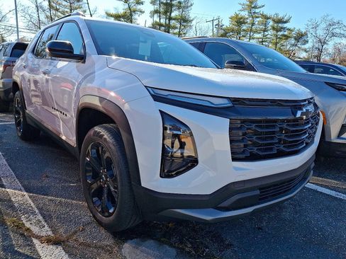 New 2026 Chevrolet Equinox LT w/ Convenience Package II image 1