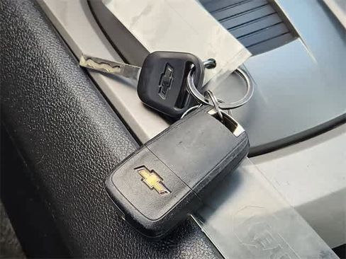 Used 2015 Chevrolet Camaro LT image 18