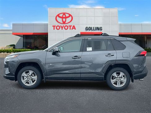 New 2025 Toyota RAV4 XLE image 5