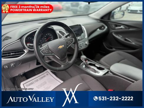 Used 2024 Chevrolet Malibu RS w/ LPO, Floor Liner Package FWD image 11