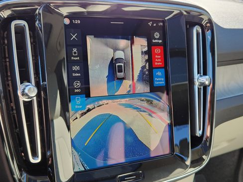 New 2026 Volvo XC40 B5 Plus w/ Protection Package Premier image 10