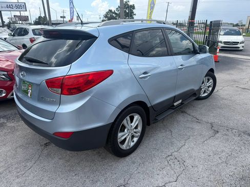 Used 2013 Hyundai Tucson GLS FWD image 4