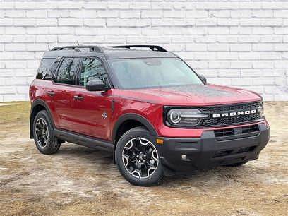 New 2026 Ford Bronco Sport Outer Banks w/ Topo Graphic Package