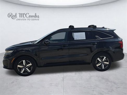 Used 2022 Kia Sorento S FWD image 2