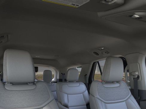 New 2026 Ford Explorer Active RWD image 22