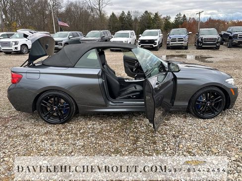 Used 2018 BMW M240i xDrive Convertible image 32