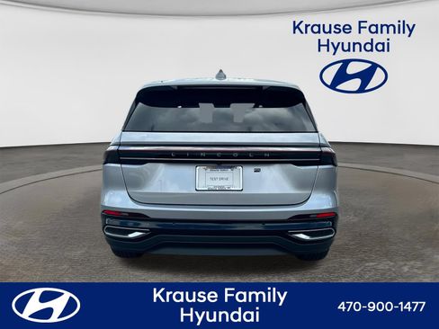 Used 2026 Lincoln Nautilus Premier w/ Equipment Group 102A AWD/4WD image 7