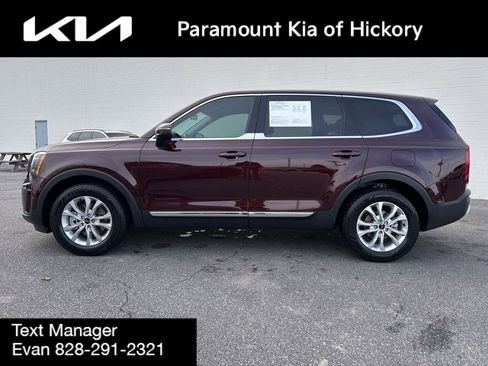 Used 2022 Kia Telluride LX image 4