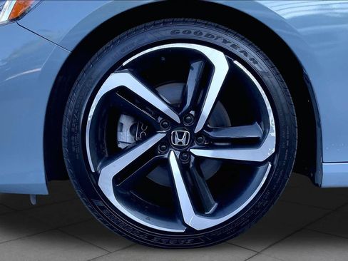 Used 2022 Honda Accord Sport image 11