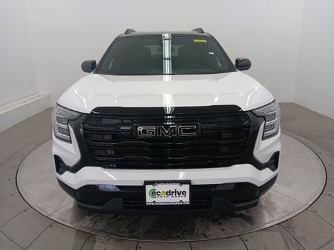 New 2026 GMC Terrain Elevation w/ Elevation Premium Package AWD/4WD image 2
