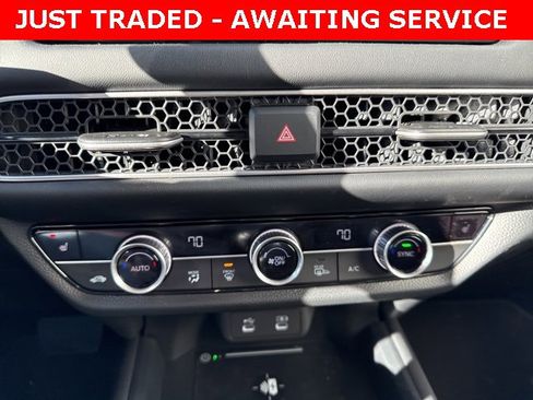 Used 2026 Honda HR-V EX-L image 17