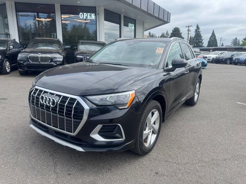 Used 2020 Audi Q3 2.0T Premium AWD/4WD image 1