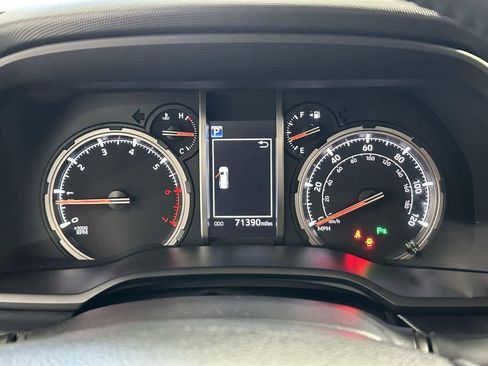 Used 2020 Toyota 4Runner Limited image 20