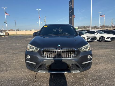 Used 2017 BMW X1 xDrive28i image 2