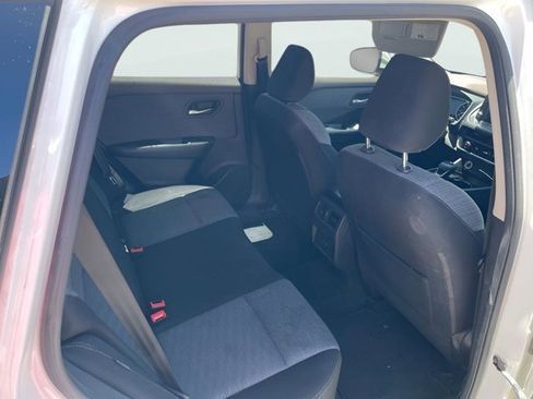 Certified 2023 Nissan Rogue SV FWD image 28