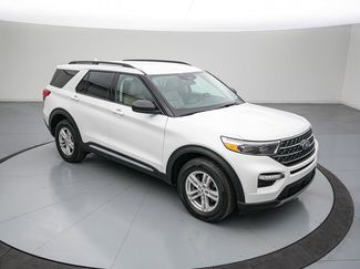 Certified 2023 Ford Explorer XLT w/ Equipment Group 202A AWD/4WD video 3