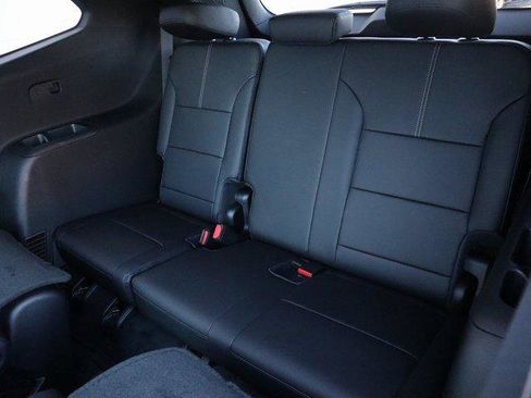 New 2026 GMC Acadia Elevation image 16