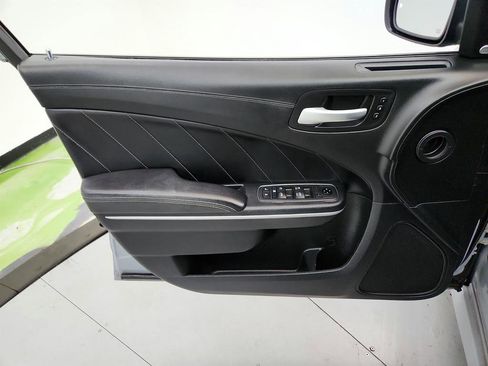 Used 2020 Dodge Charger Scat Pack w/ Dynamics Package image 22