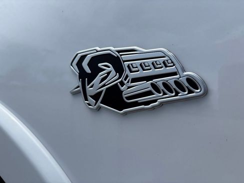 Used 2026 RAM 1500 4x4 Crew Cab image 25