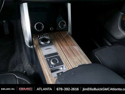 Used 2019 Land Rover Range Rover Long Wheelbase Supercharged image 17