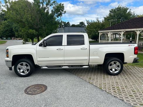 Used 2014 Chevrolet Silverado 1500 LTZ Z71 w/ LTZ Plus Package AWD/4WD image 8