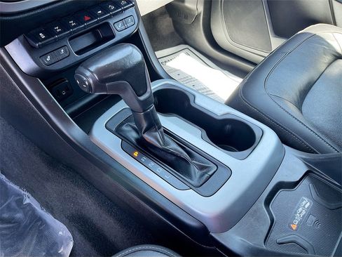 Used 2021 Chevrolet Colorado ZR2 w/ ZR2 Dusk Special Edition image 16