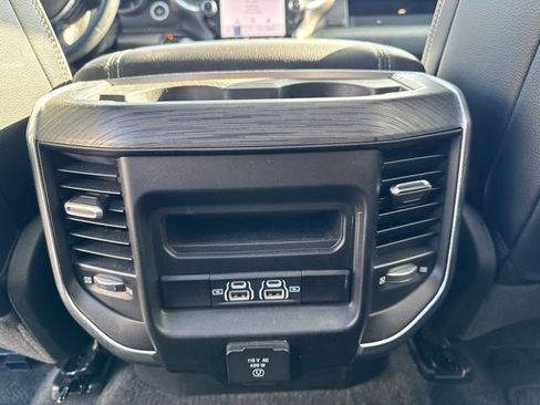 Used 2023 RAM 1500 Laramie AWD/4WD image 23
