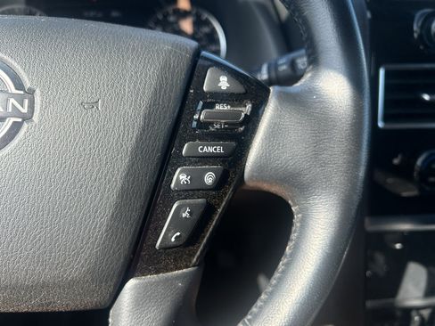 Used 2024 Nissan Armada SV AWD/4WD image 24