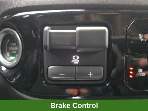 Used 2024 Chevrolet Silverado 1500 LT Trail Boss w/ LPO, Dark Essentials Package AWD/4WD image 36