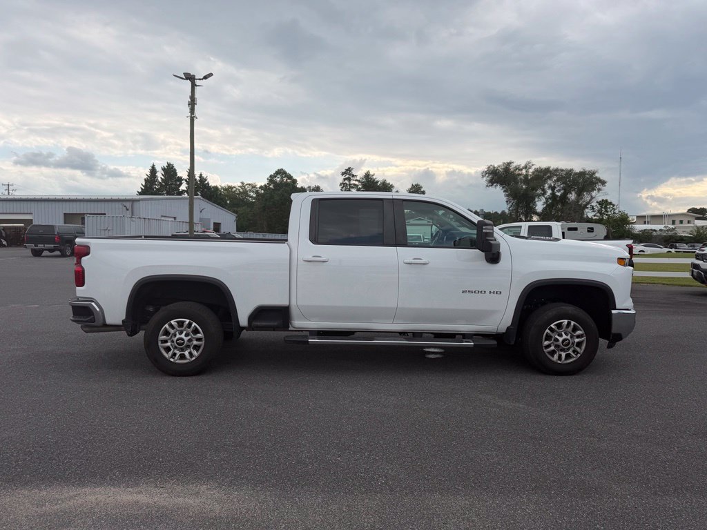Used 2024 Chevrolet Silverado 2500 LT RWD image 5
