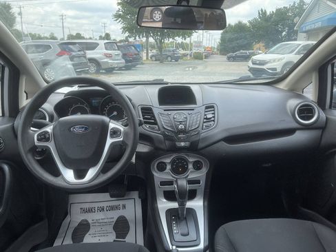 Used 2019 Ford Fiesta SE FWD image 15