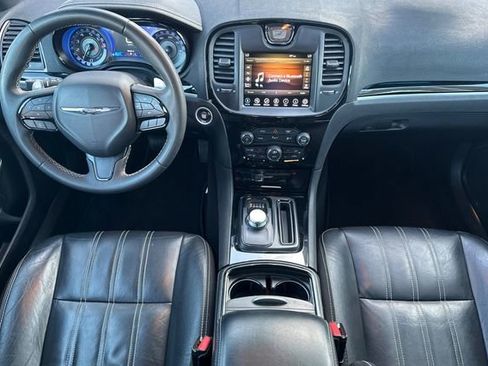 Used 2023 Chrysler 300 S image 14