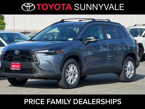 New 2026 Toyota Corolla Cross LE image 1