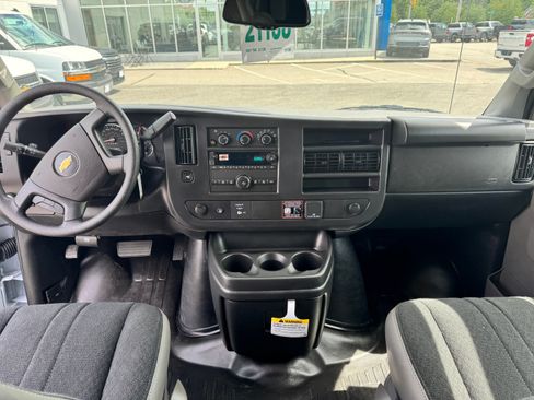 New 2026 Chevrolet Express 2500 w/ Driver Convenience Package RWD image 11