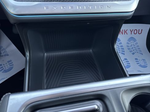 New 2025 Ford Expedition Platinum w/ Stealth Performance Package image 37