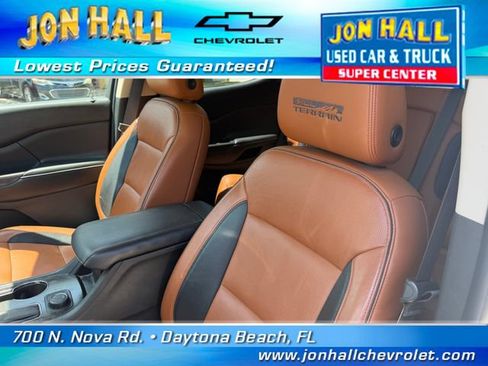 Used 2017 GMC Acadia SLT AWD/4WD image 16