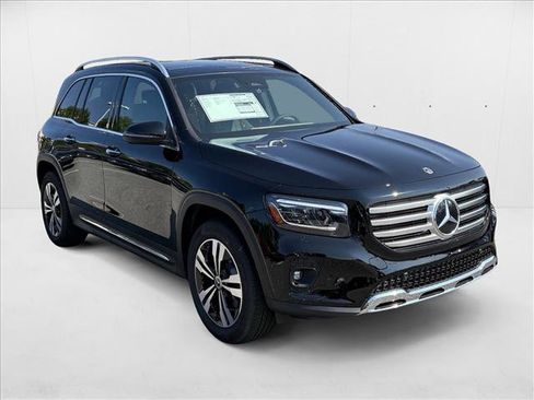New 2026 Mercedes-Benz GLB 250 image 4