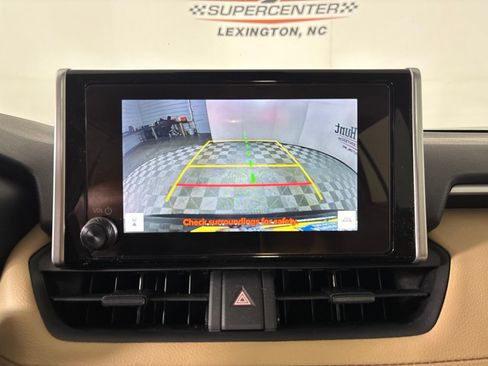 Used 2024 Toyota RAV4 LE FWD image 17