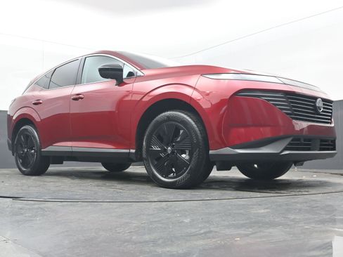 Certified 2025 Nissan Murano SV image 23