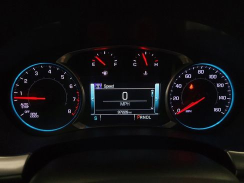 Used 2018 Chevrolet Traverse Premier w/ Driver Confidence II Package image 23