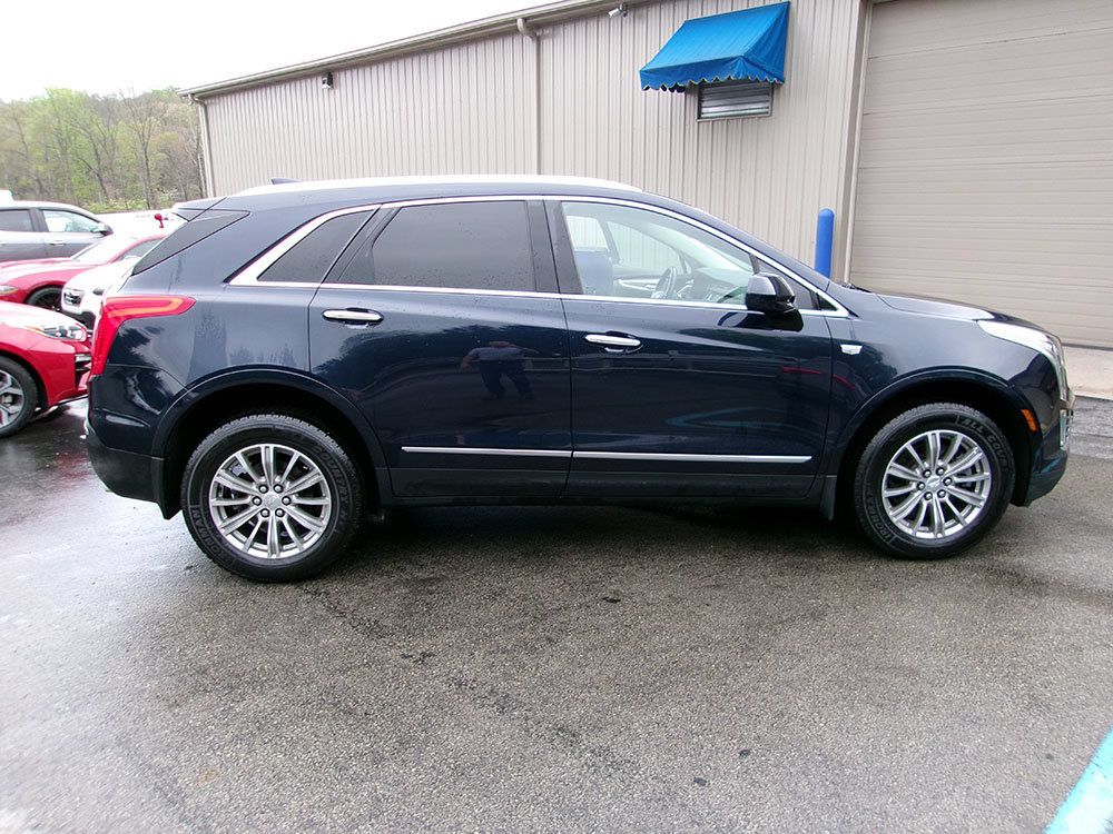 Used 2017 Cadillac XT5 Luxury AWD/4WD image 6