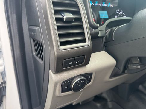 Used 2022 Ford F350 XL w/ Power Equipment Group image 16