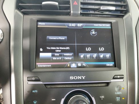 Used 2015 Ford Fusion Energi Titanium w/ Driver Assist Package image 19