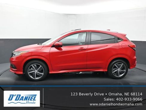 Used 2020 Honda HR-V Touring image 2