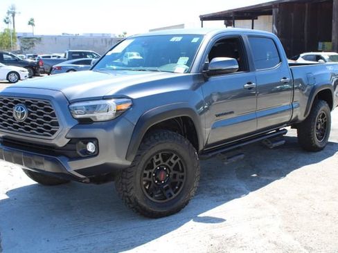 Used 2023 Toyota Tacoma TRD Off-Road AWD/4WD image 17