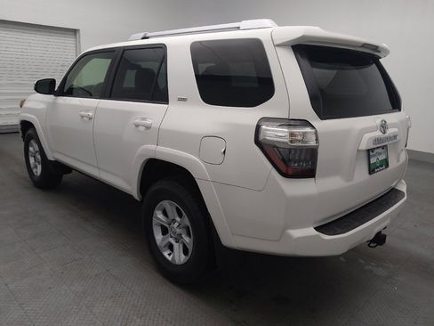 Used 2017 Toyota 4Runner SR5 Premium image 5