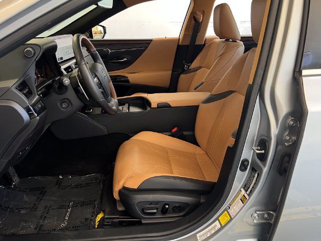 Used 2023 Lexus ES 350 w/ Accessory Package (Z1) FWD image 30