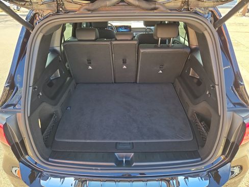 New 2025 Mercedes-Benz GLB 250 image 12