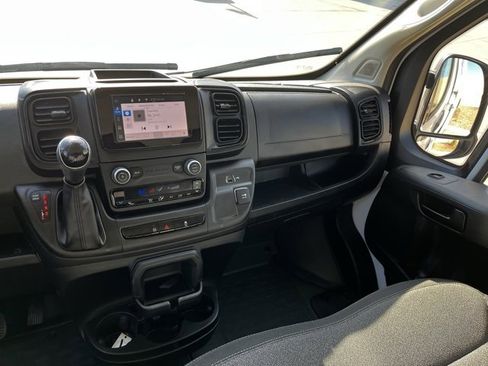 Used 2024 RAM ProMaster 2500 image 8